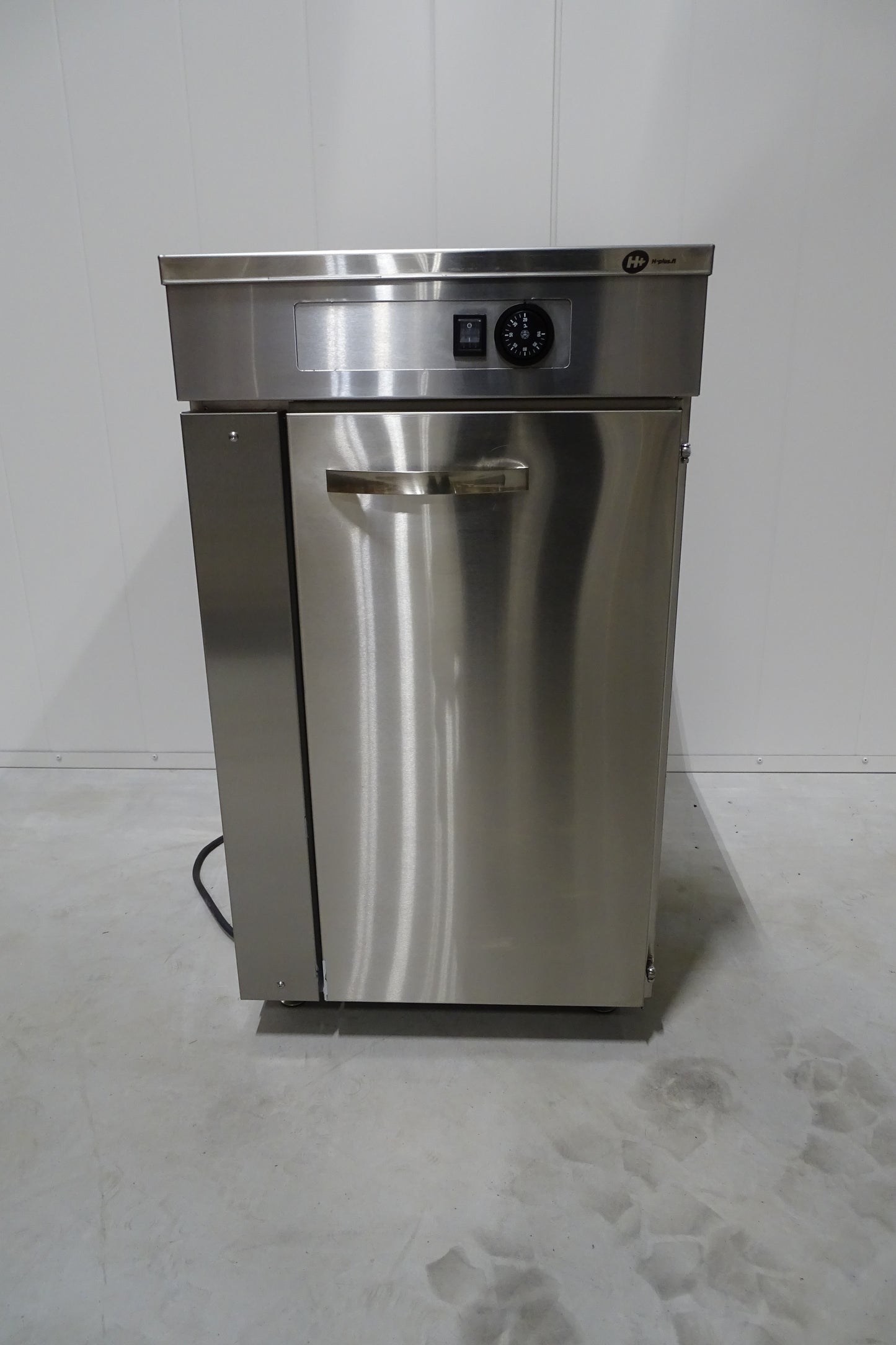 Lämpökaappi SK-510 InoxBaltic (Näyttelymalli)